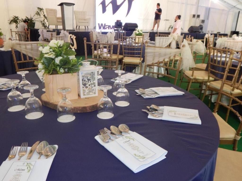 Whitewoods Convention And Leisure Hotel Silang Exterior foto